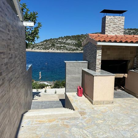 Direkt Am Meer-Apartments Puntaplanka Rogoznica  Esterno foto