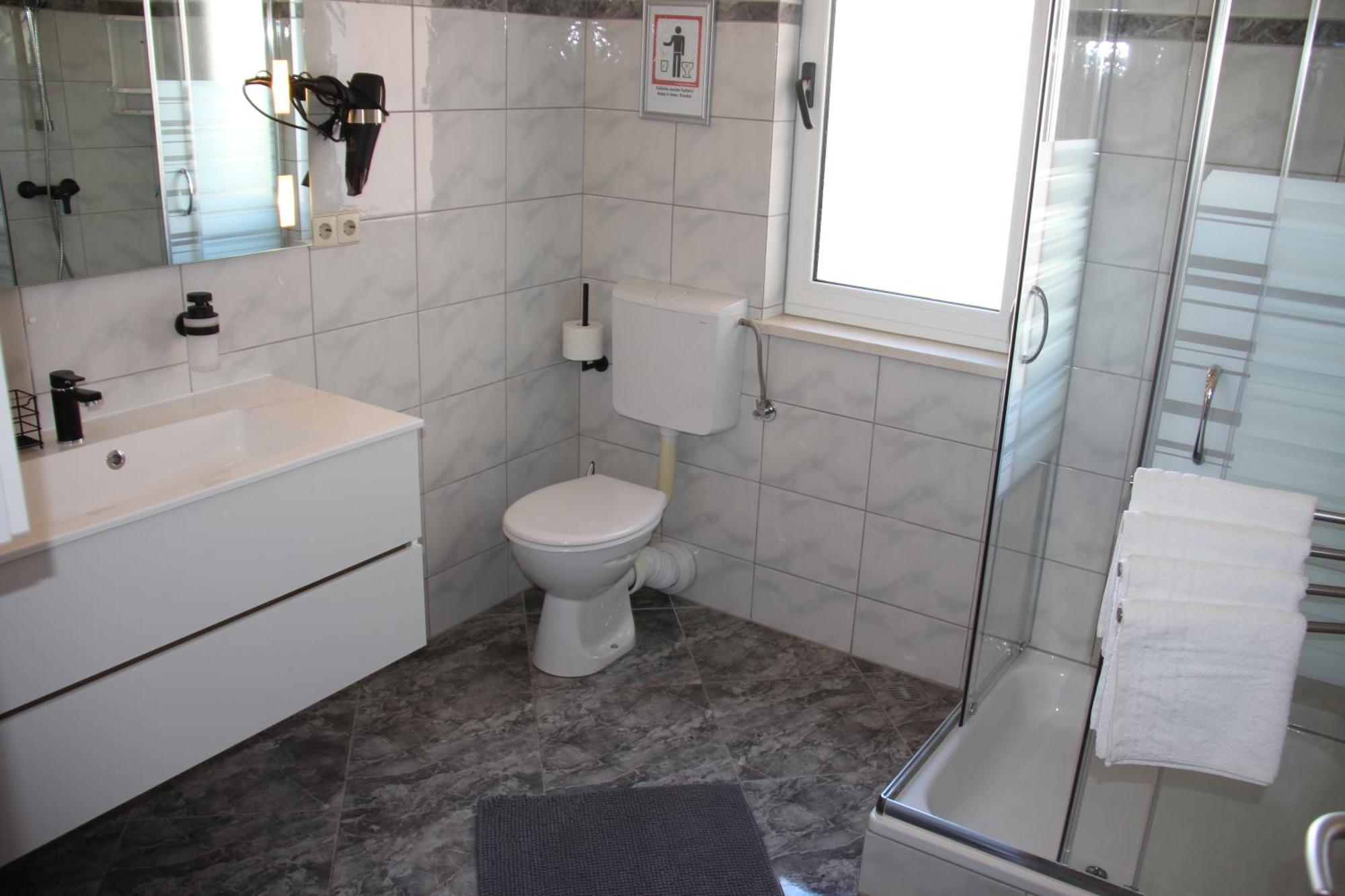 Direkt Am Meer-Apartments Puntaplanka Rogoznica  Esterno foto