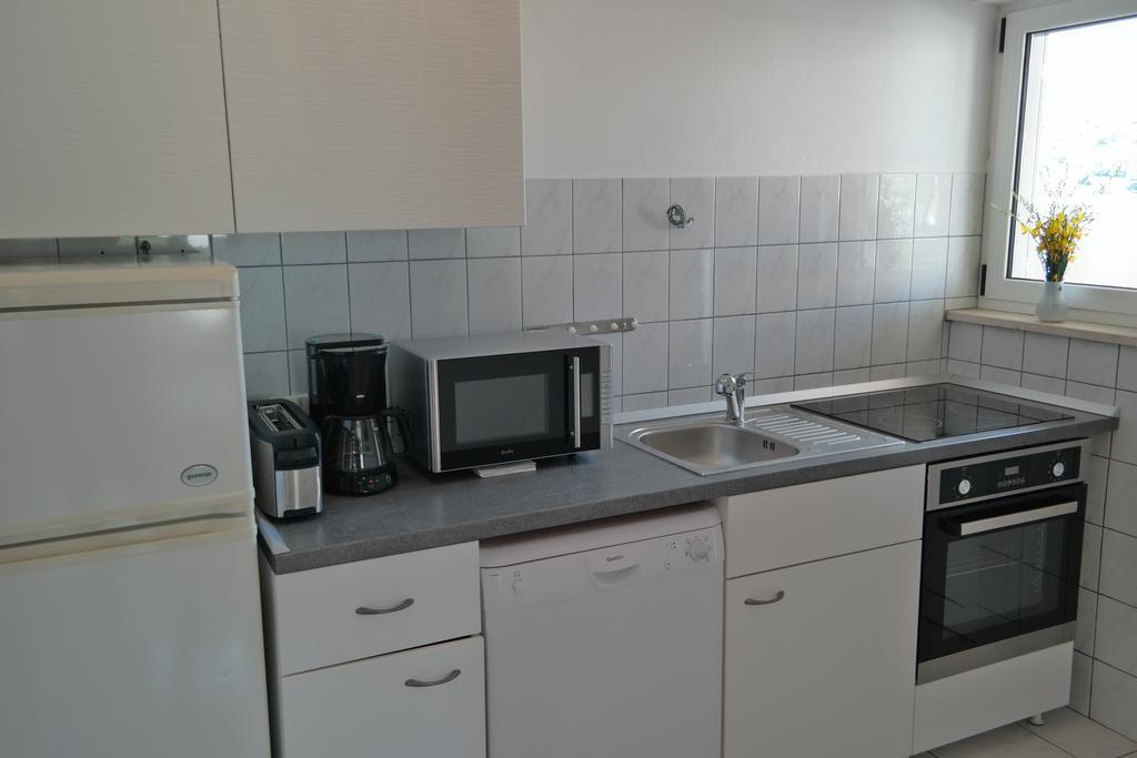 Direkt Am Meer-Apartments Puntaplanka Rogoznica  Esterno foto
