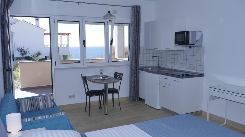 Direkt Am Meer-Apartments Puntaplanka Rogoznica  Esterno foto