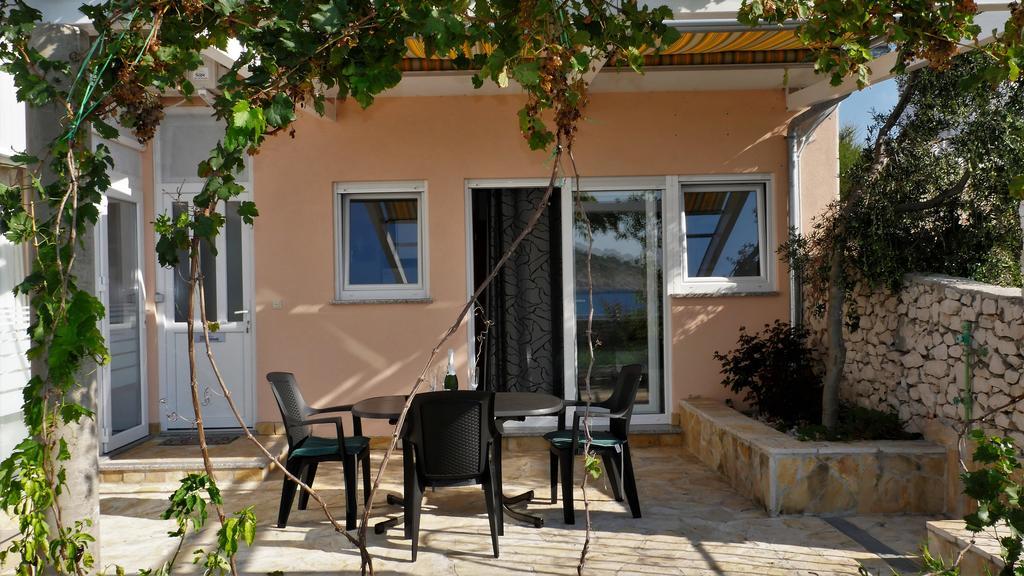 Direkt Am Meer-Apartments Puntaplanka Rogoznica  Esterno foto